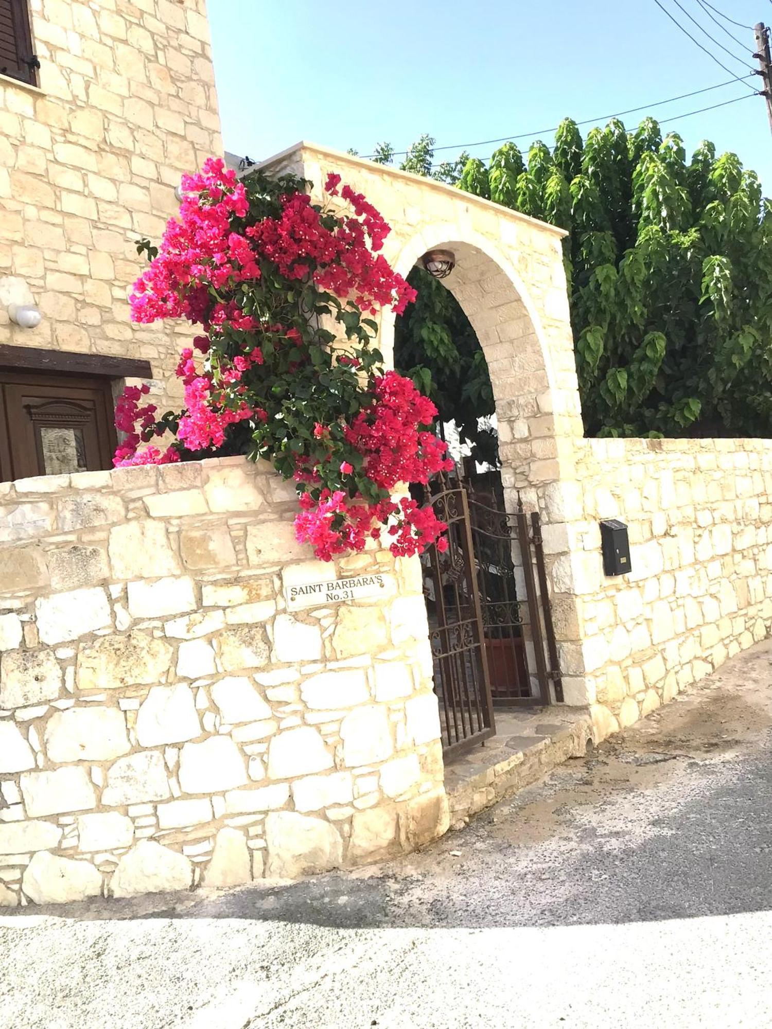 Villa Salamiou Stone House Paphos Exterior foto