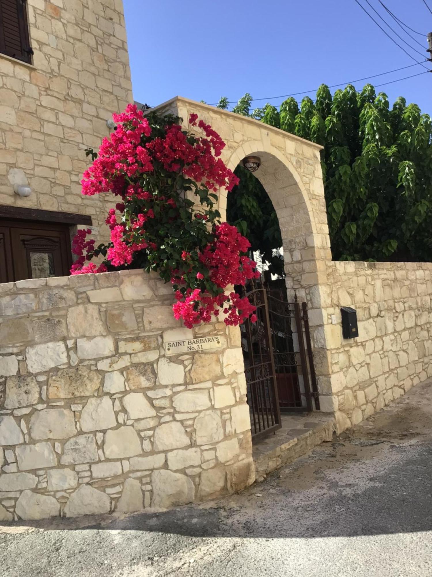 Villa Salamiou Stone House Paphos Exterior foto